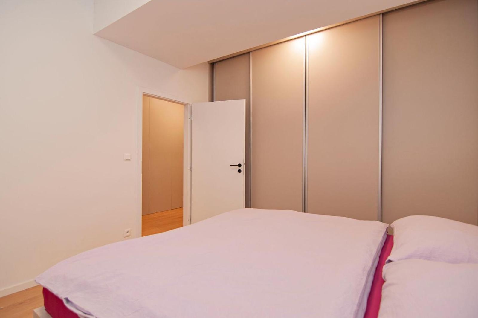 Beautiful Apartment Братислава Экстерьер фото
